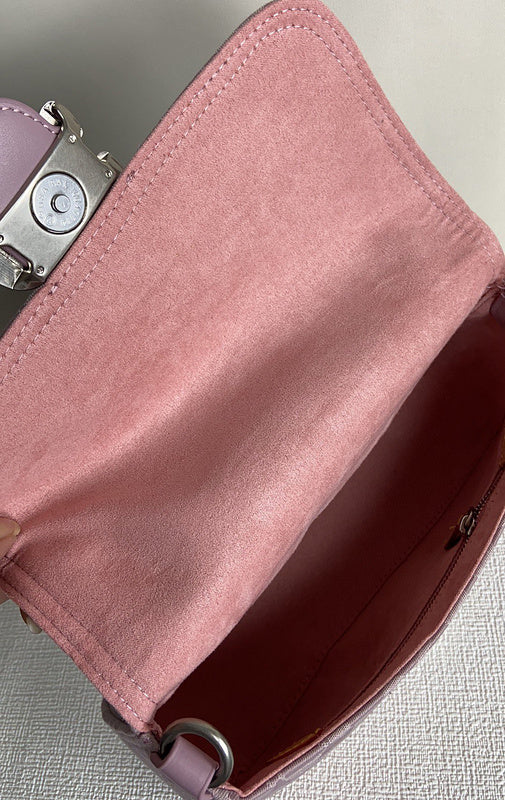 COZY - CAH Bags - 130