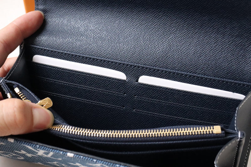COZY BAGS - LOV Wallets - 614