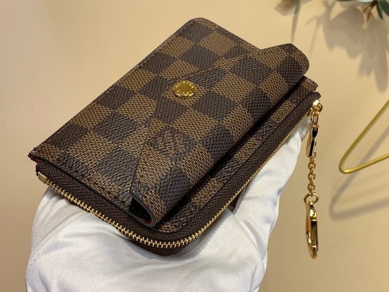 COZY - LOV Wallets - 241