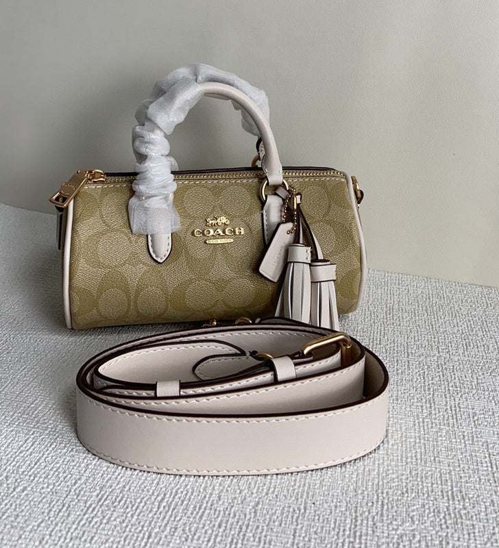 COZY - CAH Bags - 200