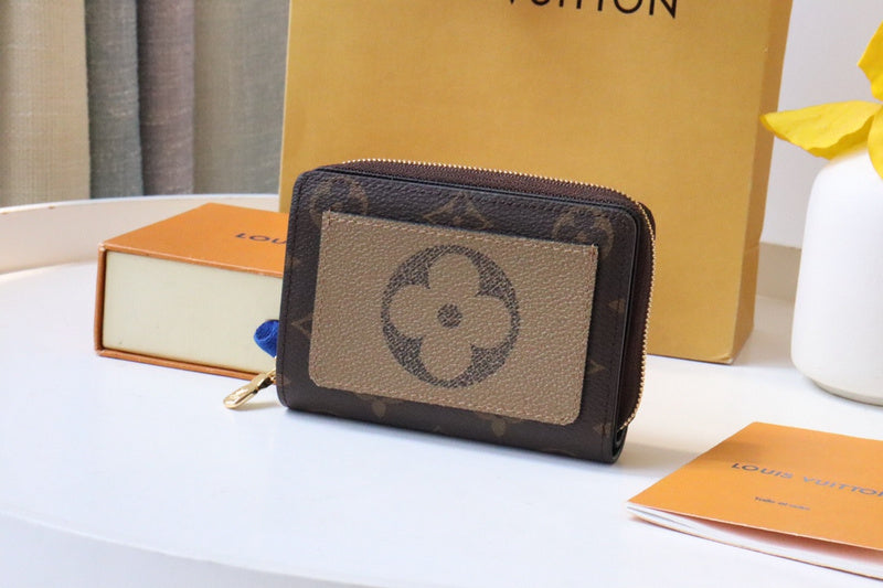 COZY - LOV Wallets - 474