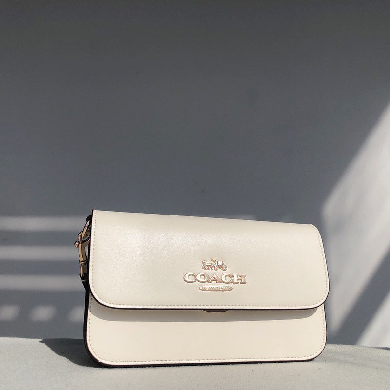 COZY - CAH Bags - 205