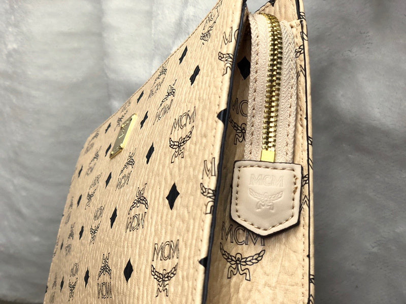 JB - MQM Wallets - 041