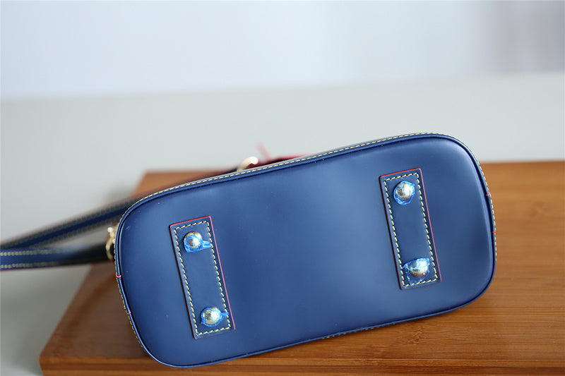 COZY - LOV Lady Bags - 1939