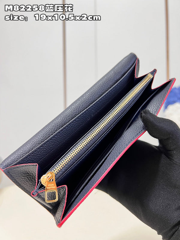 COZY - LOV Wallets - 178
