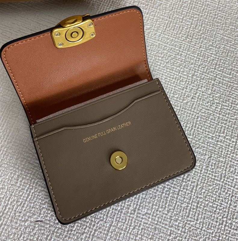 COZY - CAH Bags - 184