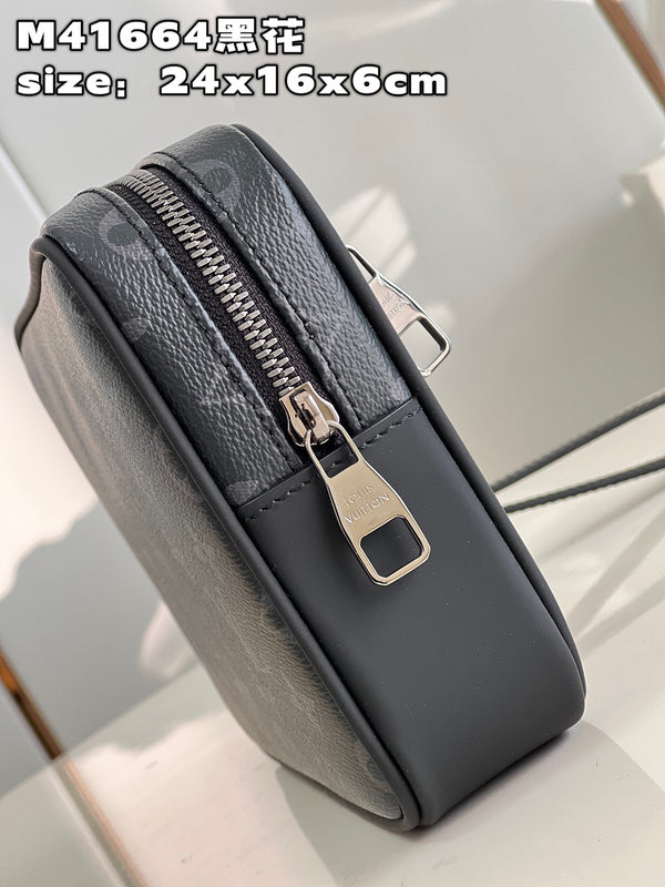 COZY - LOV Wallets - 372