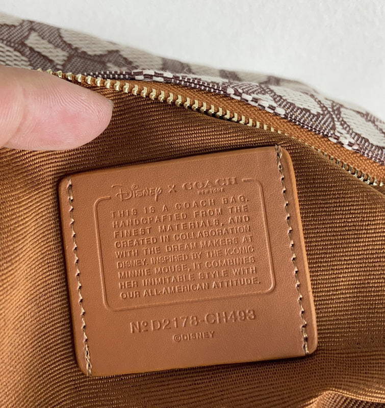 COZY - CAH Bags - 208
