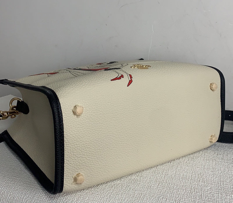 COZY - CAH Bags - 410