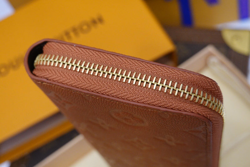 COZY BAGS - LOV Bags - 1980