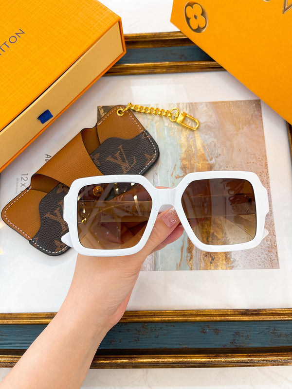 COZY BAGS - LOV Sunglasses - 083
