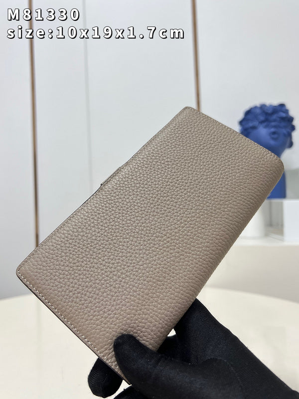 COZY - LOV Wallets - 417