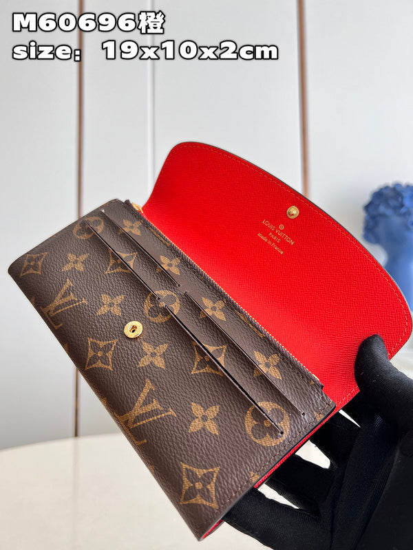 COZY - LOV Wallets - 331