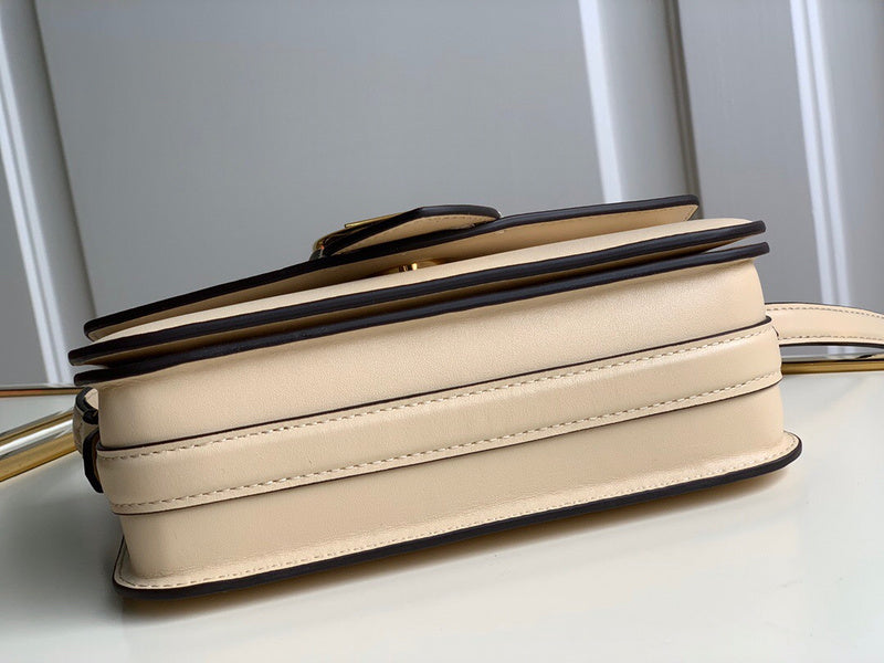 COZY - LV Bags - 4830