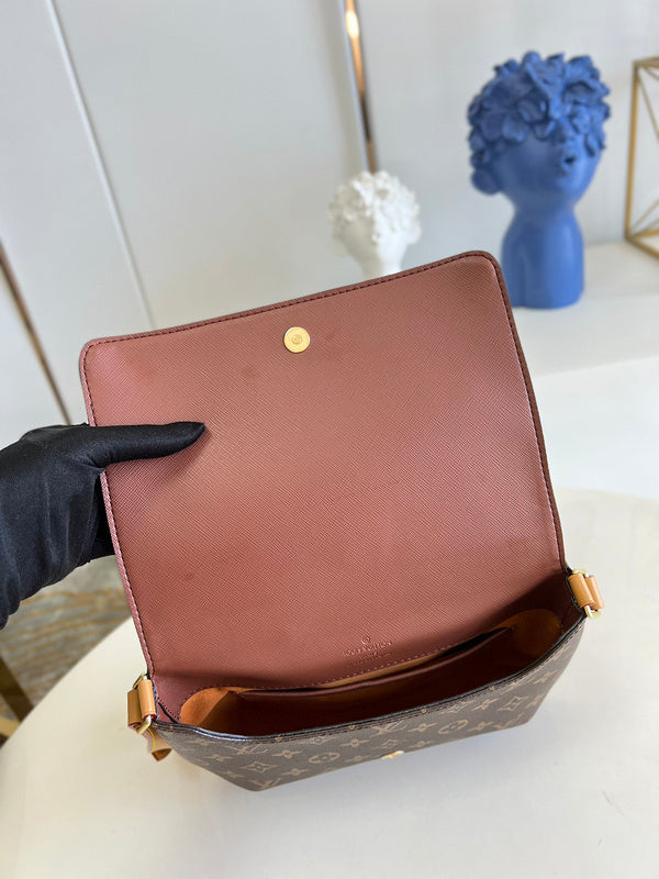 COZY - LV Bags - 1805