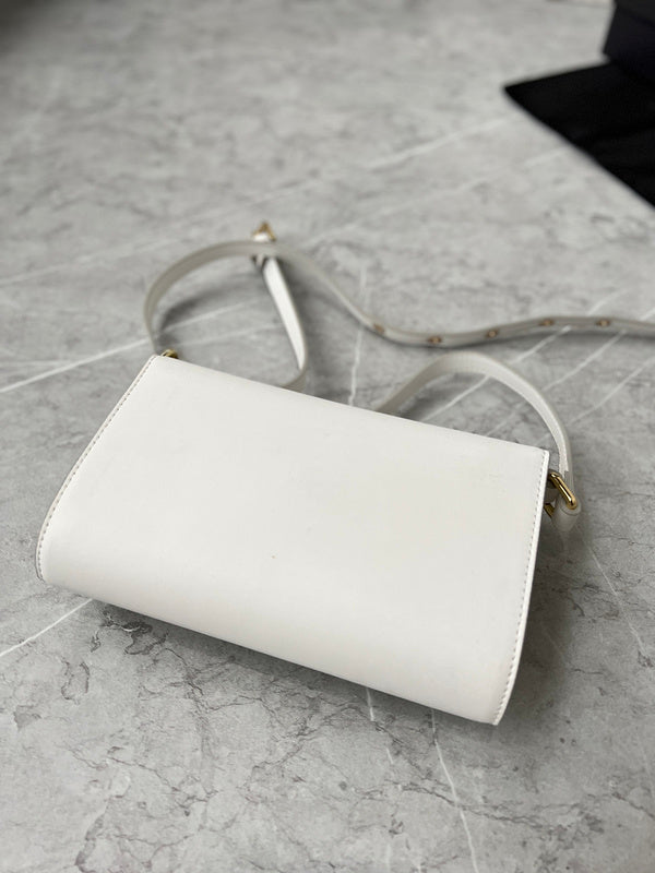 COZY - DAG Bags - 172