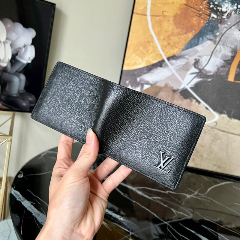 COZY - LOV Wallets - 116