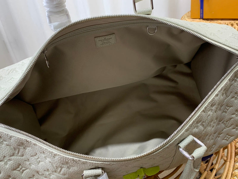 JB - LOV Travel Bags - 059