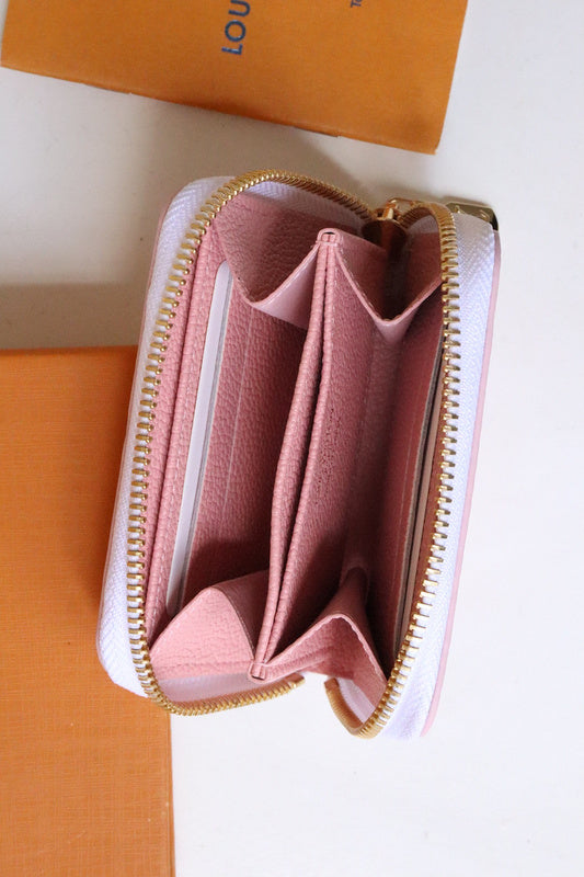 COZY - LOV Wallets - 492