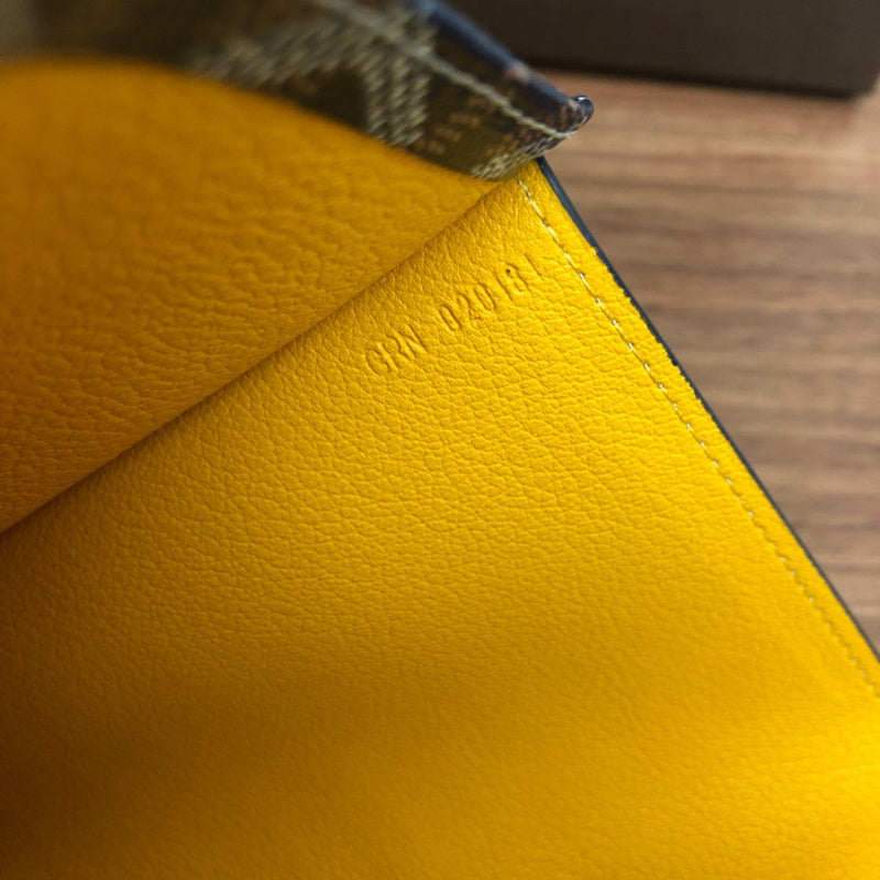 JB - GYO Wallets - 045