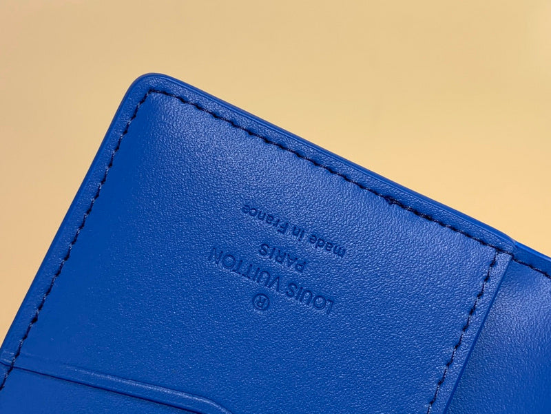 COZY - LOV Wallets - 170