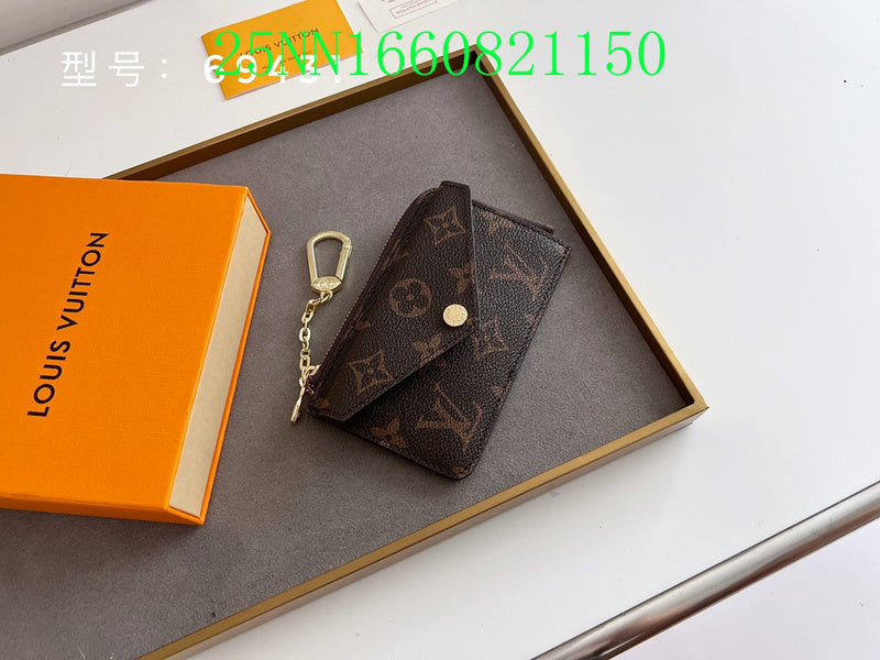 COZY BAGS - LOV Wallet - 085