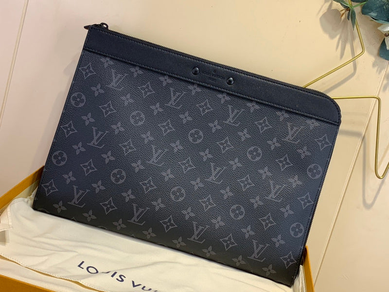 COZY - LOV Wallets - 310