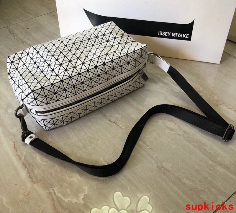 COZY BAGS - Mix Wallets - 558