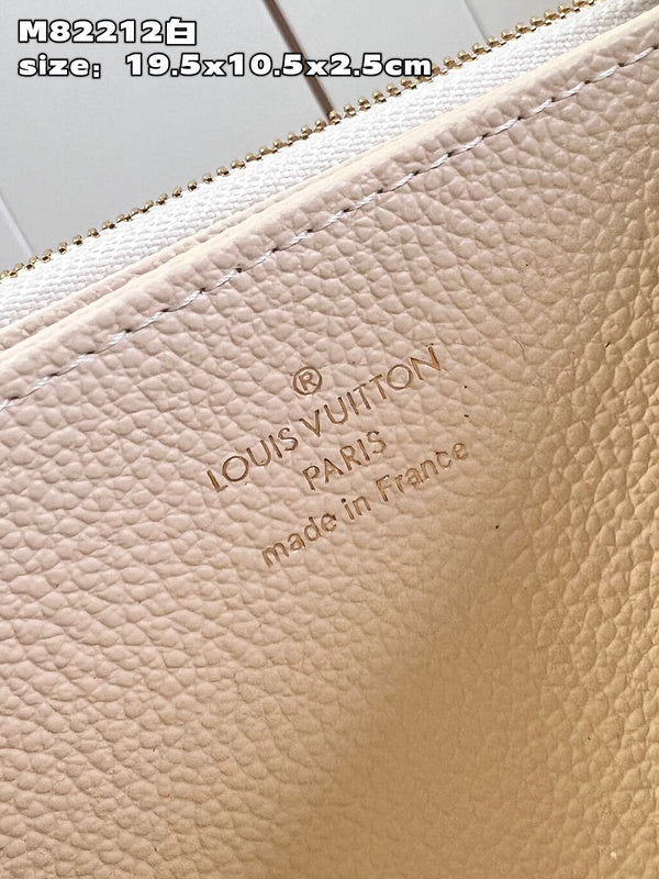 COZY - LOV Wallets - 183