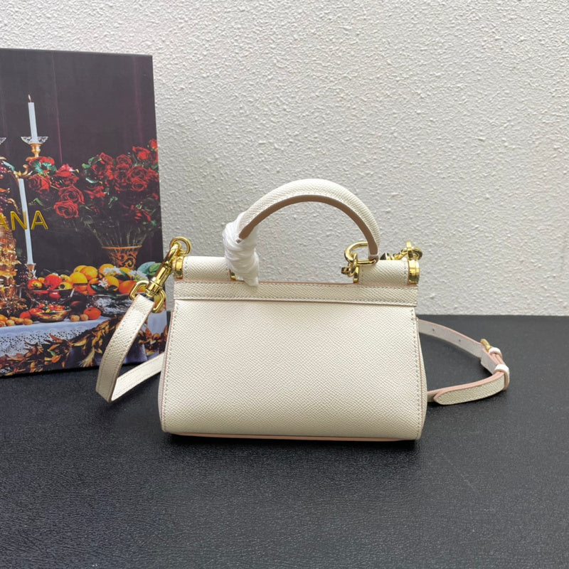 COZY - DAG Bags - 108