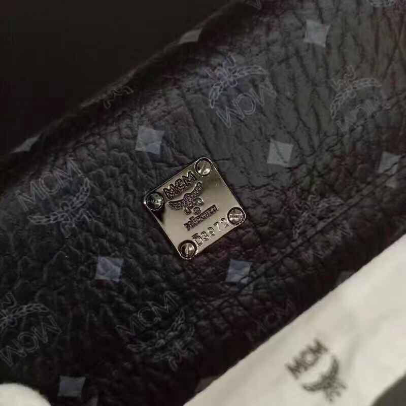 JB - MQM Wallets - 067