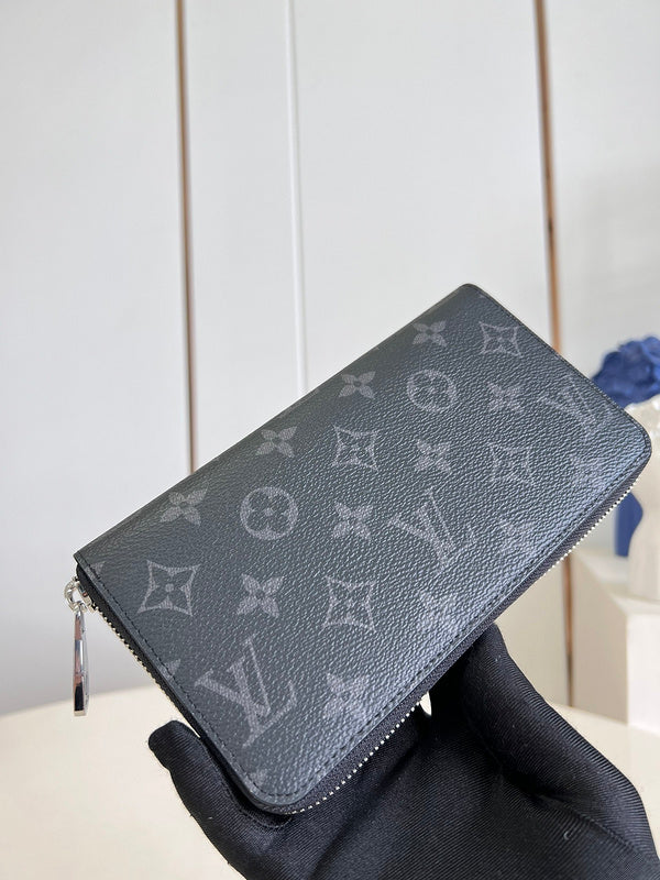 COZY - LOV Wallets - 088