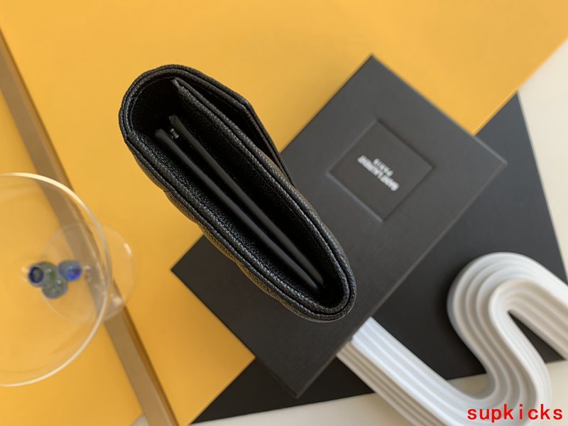 COZY BAGS - Mix Wallets - 096