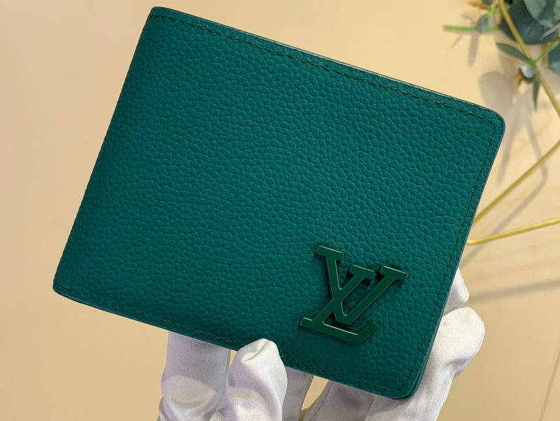 COZY - LOV Wallets - 173
