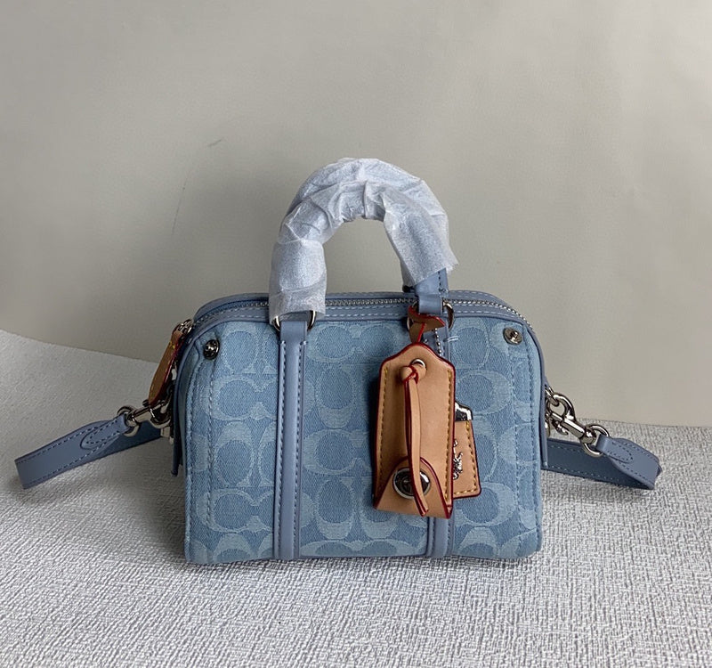 COZY - CAH Bags - 143