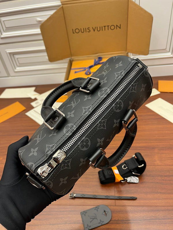 JB - LOV Travel Bags - 246