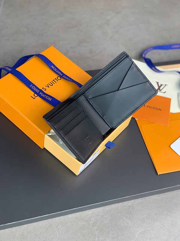 COZY - LOV Wallets - 237