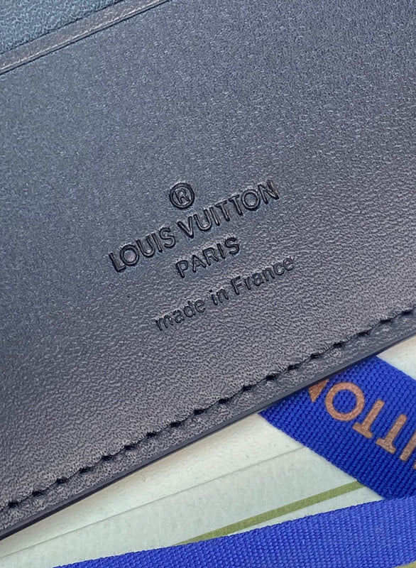 COZY - LOV Wallets - 011