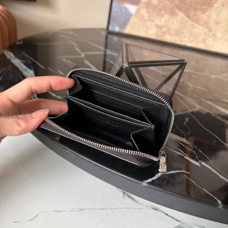COZY - LOV Wallets - 441