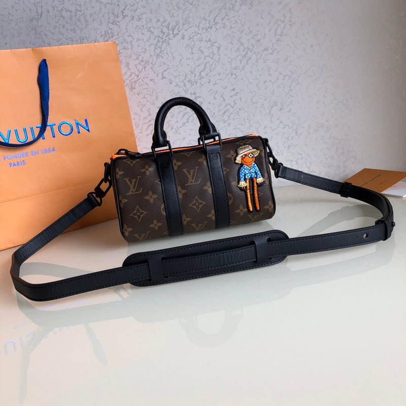 JB - LOV Travel Bags - 162
