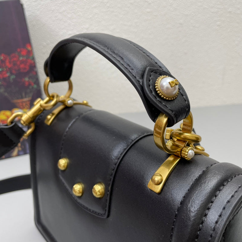 COZY - DAG Bags - 186