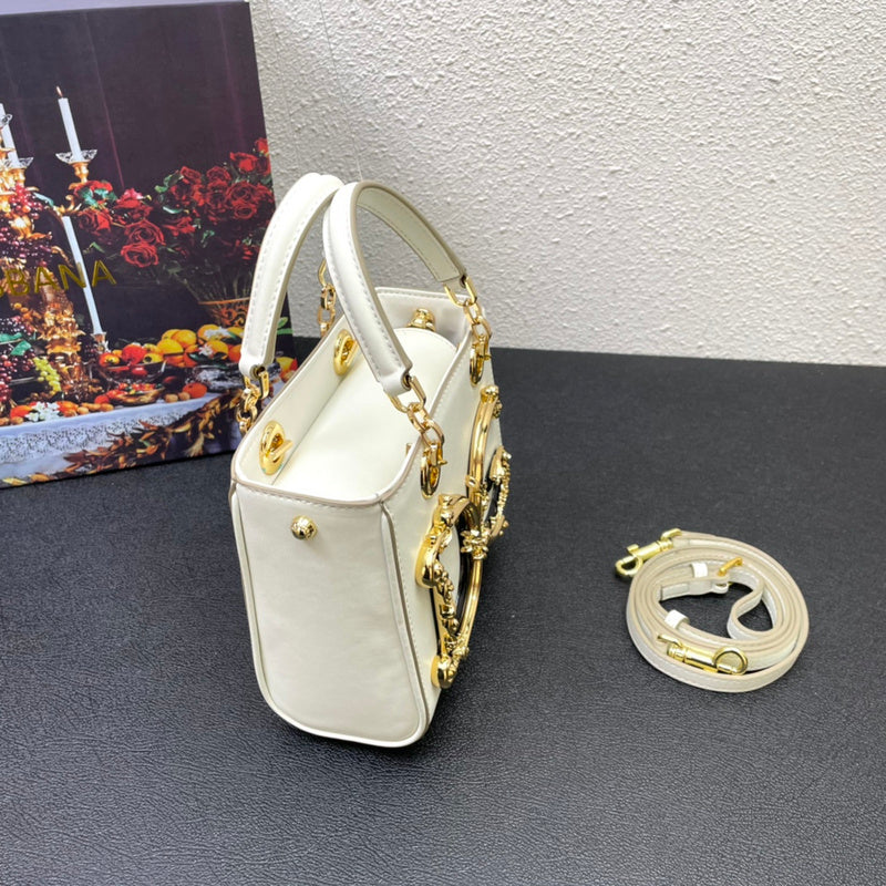 COZY - DAG Bags - 200