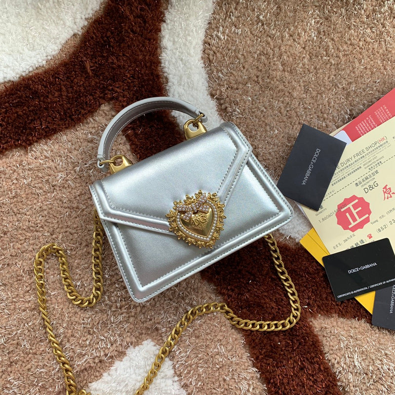 COZY - DAG Bags - 220