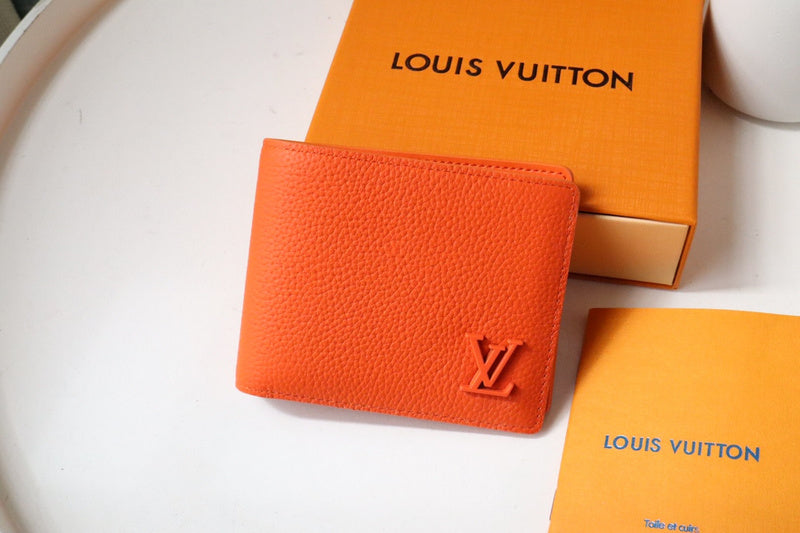 COZY BAGS - LOV Wallets - 635