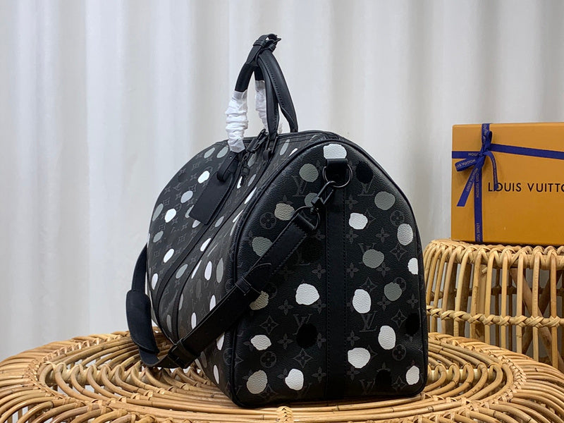 JB - LOV Travel Bags - 040