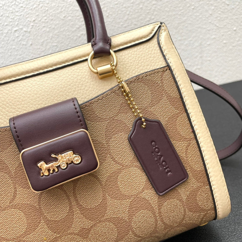 COZY - CAH Bags - 576