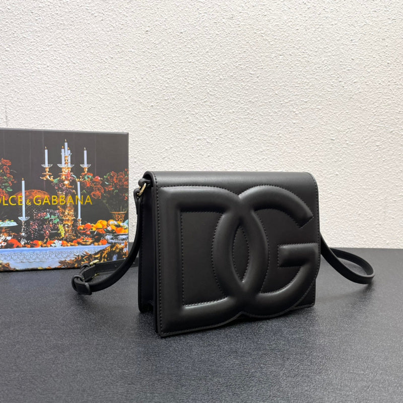 COZY - DAG Bags - 148