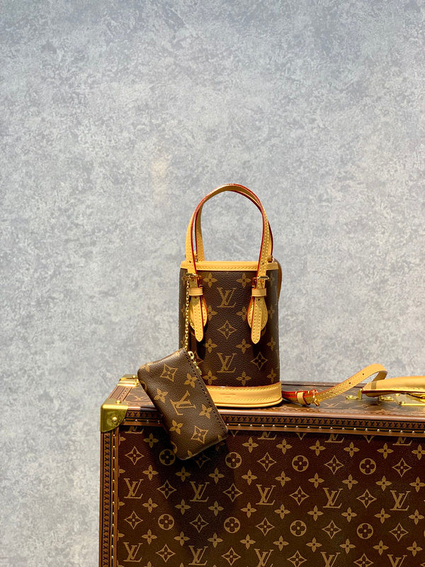 COZY - LV Bags - 1995