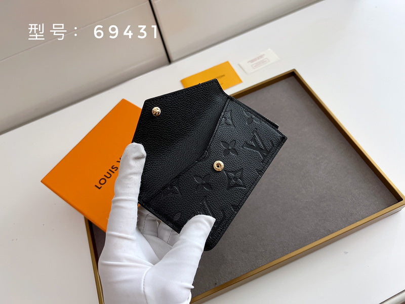 COZY BAGS - LOV Wallets - 821