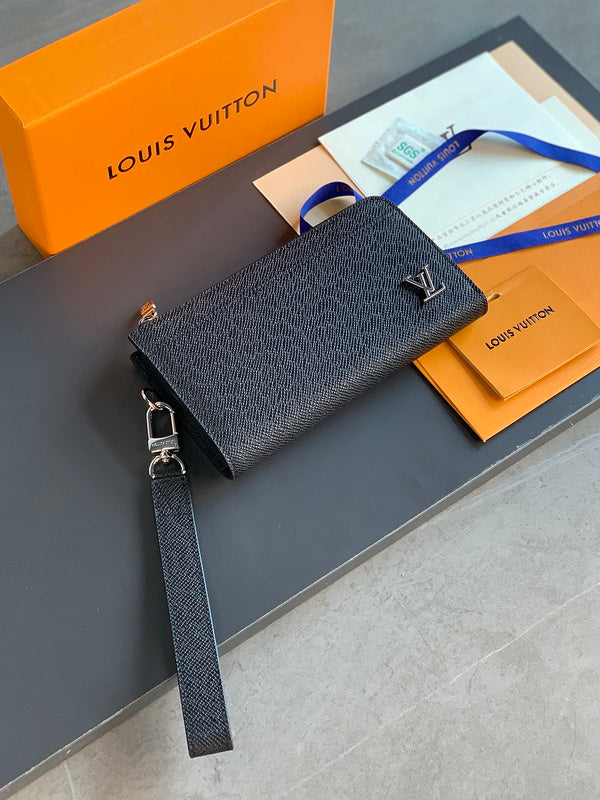 COZY - LOV Wallets - 160